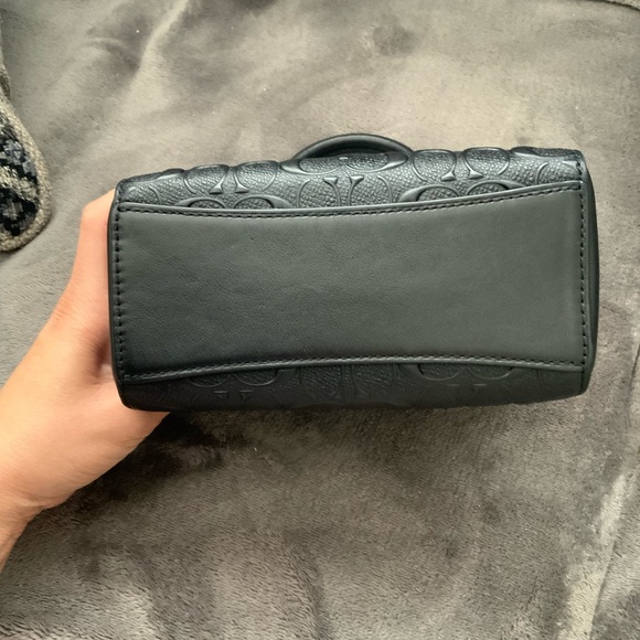 Coach Mini Rowan - Picture 2 of 7